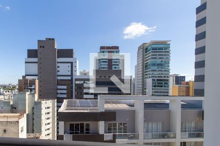 Vista da Sala de apartamento para alugar com 3 quartos, 70m² em Vila Izabel, Curitiba