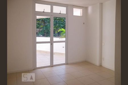 Suíte de apartamento à venda com 3 quartos, 140m² em Recreio dos Bandeirantes, Rio de Janeiro