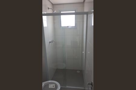 Banheiro de apartamento à venda com 1 quarto, 55m² em Vila Basileia, São Paulo