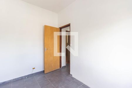 Quarto 1 de casa para alugar com 1 quarto, 50m² em Jardim Ivana, São Paulo