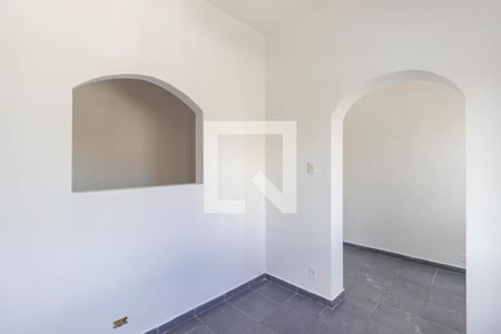 Sala de casa para alugar com 1 quarto, 50m² em Jardim Ivana, São Paulo