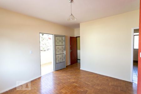 Apartamento para alugar com 3 quartos, 130m² em Sagrada Família, Belo Horizonte