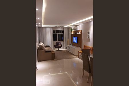 Sala  de apartamento à venda com 3 quartos, 120m² em Tijuca, Rio de Janeiro