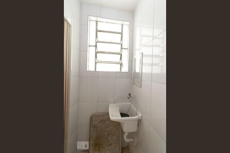 Banheiro Social de kitnet/studio à venda com 1 quarto, 30m² em Centro, Niterói