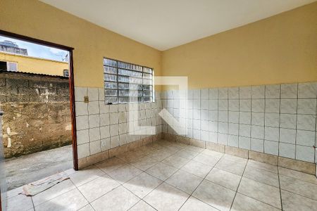 Quarto de casa para alugar com 1 quarto, 67m² em Dos Casa, São Bernardo do Campo