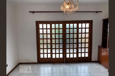 sala de casa para alugar com 3 quartos, 236m² em Jardim Nova Europa, Campinas