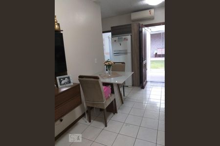 Casa para alugar com 2 quartos, 74m² em São José, Canoas