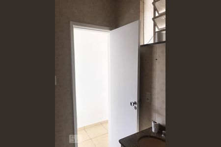 Banheiro de apartamento para alugar com 2 quartos, 80m² em Botafogo, Rio de Janeiro