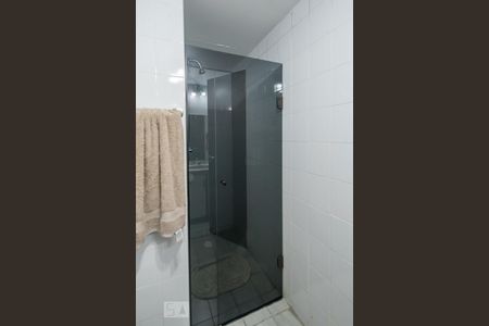 Apartamento para alugar com 95m², 3 quartos e 2 vagas Apartamento para alugar com 95m², 3 quartos e 2 vagasBanheiro 1