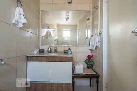 Apartamento para alugar com 95m², 3 quartos e 2 vagas Apartamento para alugar com 95m², 3 quartos e 2 vagasBanheiro Suíte