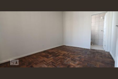 Quarto de kitnet/studio para alugar com 1 quarto, 50m² em Centro, Curitiba