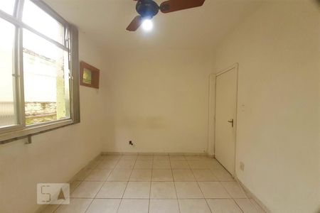 Quarto de apartamento para alugar com 1 quarto, 48m² em Pilares, Rio de Janeiro