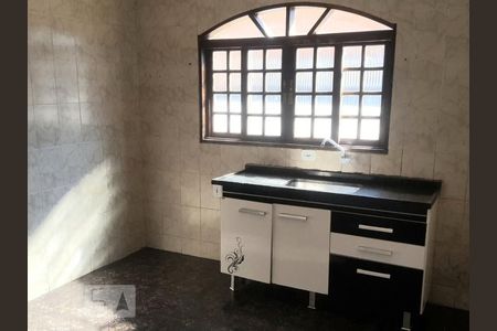 Cozinha de casa à venda com 2 quartos, 70m² em Santo Antônio, Osasco