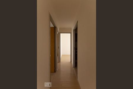 C9rredor de apartamento à venda com 3 quartos, 78m² em Jardim Londrina, São Paulo