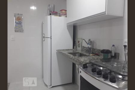 Cozinha de apartamento à venda com 2 quartos, 45m² em Jardim Iris, São Paulo
