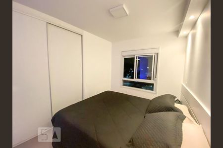 Quarto de apartamento para alugar com 1 quarto, 45m² em Pinheiros, São Paulo