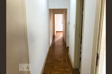 Corredor de casa para alugar com 2 quartos, 110m² em Jardim Independência, São Paulo