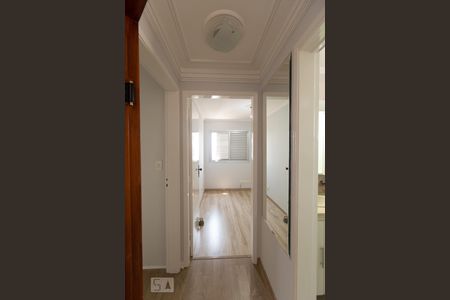Corredor de apartamento à venda com 2 quartos, 56m² em Chácara Belenzinho, São Paulo