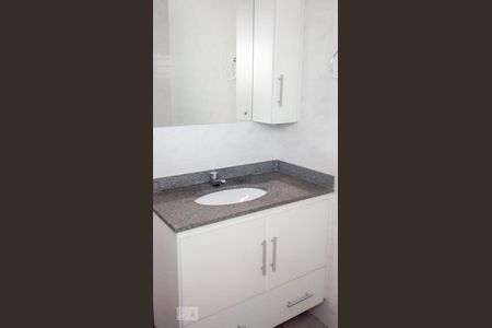 Banheiro da suíte de apartamento à venda com 3 quartos, 82m² em Demarchi, São Bernardo do Campo
