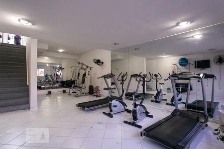 Academia de apartamento à venda com 3 quartos, 72m² em Teresópolis, Porto Alegre