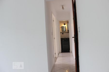 Corredor de apartamento à venda com 2 quartos, 54m² em Itanhangá, Rio de Janeiro