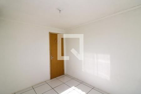 Quarto 1 de apartamento para alugar com 2 quartos, 40m² em Partenon, Porto Alegre