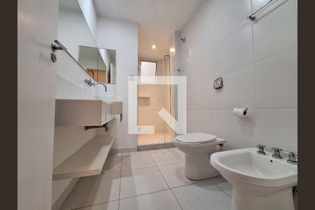 Banheiro da suíte  de apartamento para alugar com 1 quarto, 70m² em Botafogo, Rio de Janeiro