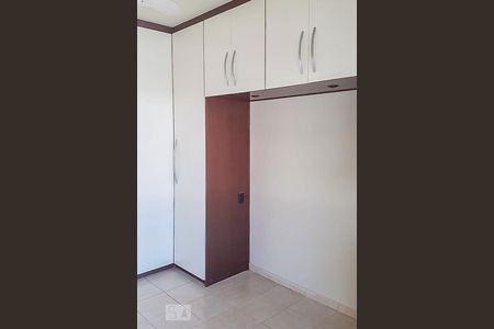 Quarto 1 - Armários de apartamento à venda com 3 quartos, 90m² em Vicente de Carvalho, Rio de Janeiro