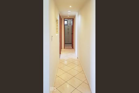 Corredor de apartamento à venda com 3 quartos, 90m² em Vicente de Carvalho, Rio de Janeiro