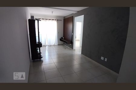 Sala de apartamento para alugar com 2 quartos, 60m² em Serraria, São José