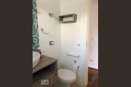 Banheiro de apartamento para alugar com 2 quartos, 70m² em Vila Clementino, São Paulo