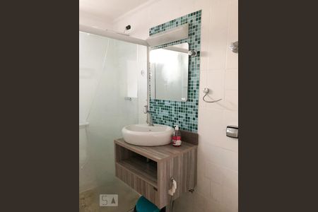 Banheiro de apartamento para alugar com 2 quartos, 70m² em Vila Clementino, São Paulo