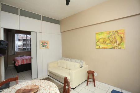 Sala de apartamento à venda com 1 quarto, 38m² em Copacabana, Rio de Janeiro