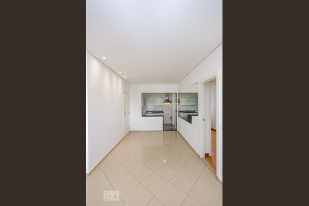 Apartamento para alugar com 3 quartos, 75m² em Belvedere, Belo Horizonte