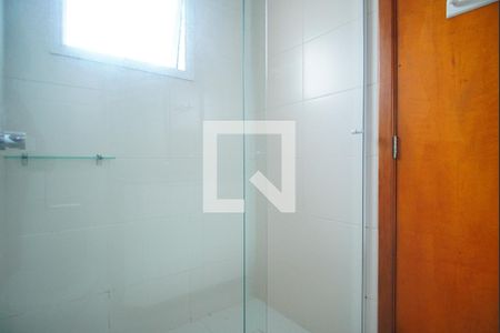 Banheiro da Suíte de apartamento para alugar com 2 quartos, 69m² em Bela Vista, Porto Alegre