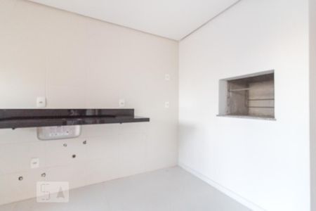 Cozinha e Churrasqueira de apartamento para alugar com 2 quartos, 69m² em Bela Vista, Porto Alegre