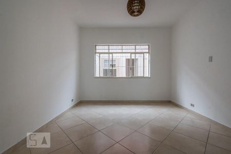 Sala de casa para alugar com 3 quartos, 143m² em Vila Cordeiro, São Paulo