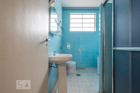 Banheiro 1 de casa para alugar com 3 quartos, 143m² em Vila Cordeiro, São Paulo