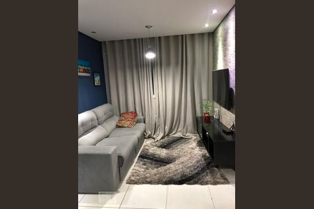 Apartamento à venda com 3 quartos, 62m² em Jardim Santa Emília, São Paulo