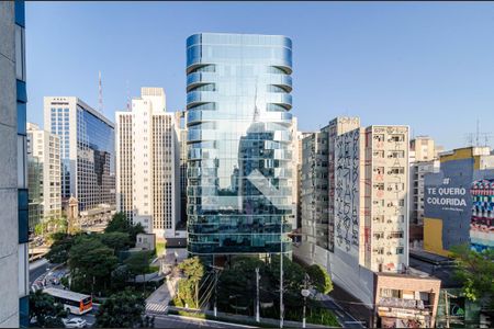 Vista de apartamento para alugar com 3 quartos, 82m² em Cerqueira César, São Paulo