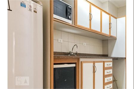 Cozinha de apartamento à venda com 1 quarto, 47m² em Vila Uberabinha, São Paulo