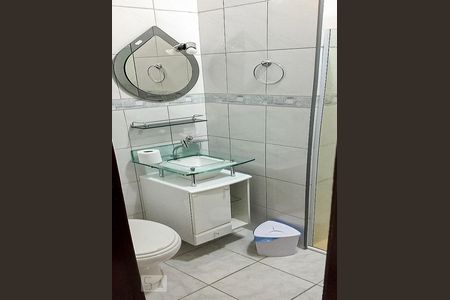 Banheiro de casa à venda com 2 quartos, 80m² em Jardim Guanca, São Paulo