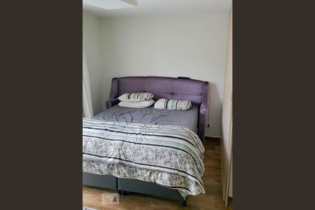 Quarto 2 de casa de condomínio para alugar com 4 quartos, 160m² em Cidade Industrial, Curitiba