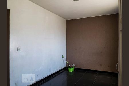 Casa à venda com 90m², 2 quartos e sem vagaSala