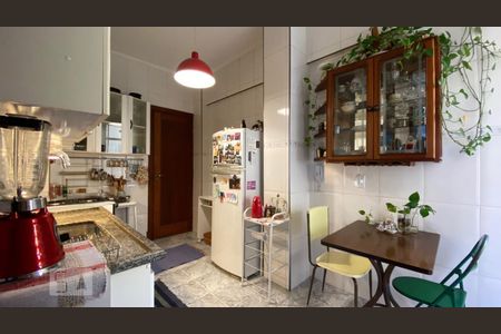 Cozinha de apartamento à venda com 2 quartos, 92m² em Paraíso, São Paulo