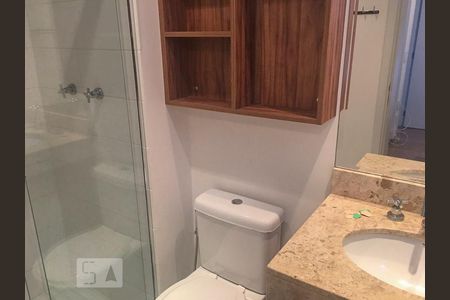 Banheiro de apartamento para alugar com 1 quarto, 66m² em Brooklin Paulista, São Paulo