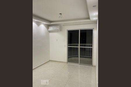 Sala de apartamento para alugar com 2 quartos, 65m² em Pechincha, Rio de Janeiro