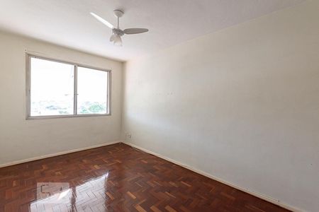 Sala de apartamento para alugar com 2 quartos, 70m² em Fonseca, Niterói