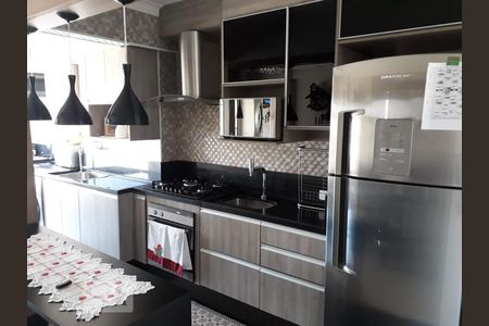 Cozinha de apartamento para alugar com 3 quartos, 73m² em Vila Rio Branco, São Paulo