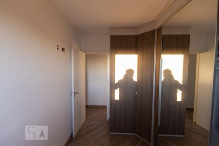 Quarto 1 de apartamento para alugar com 2 quartos, 58m² em Vila Santa Clara, São Paulo